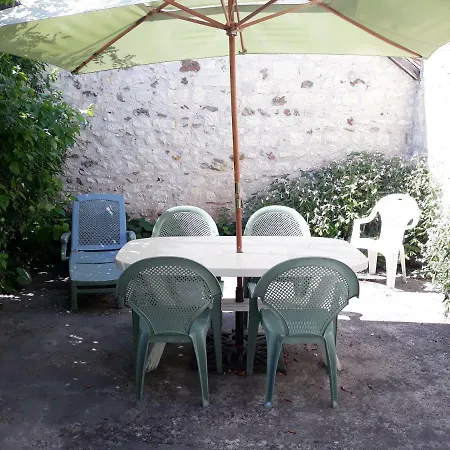 勒米斯特弗洛雷酒店 * Coussay-les-Bois