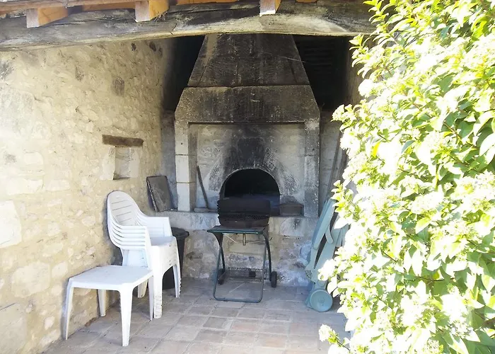 Le Misteflore Nyaraló *